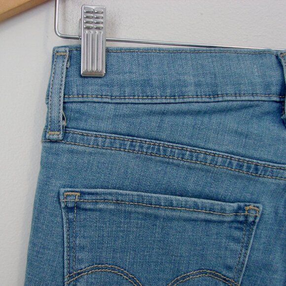 Levi's Shaping Skinny Capri Jeans Light Wash Cropped Stretch Size 26 - Picture 12 of 13